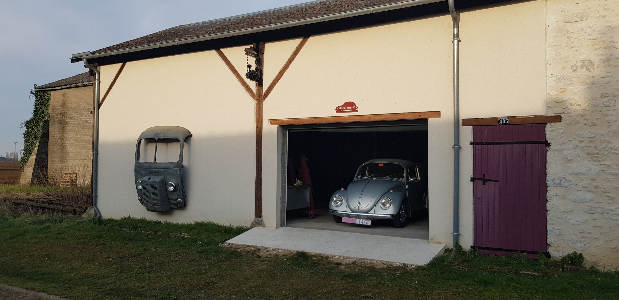 Atelier Mécaretro 45 — Extérieur